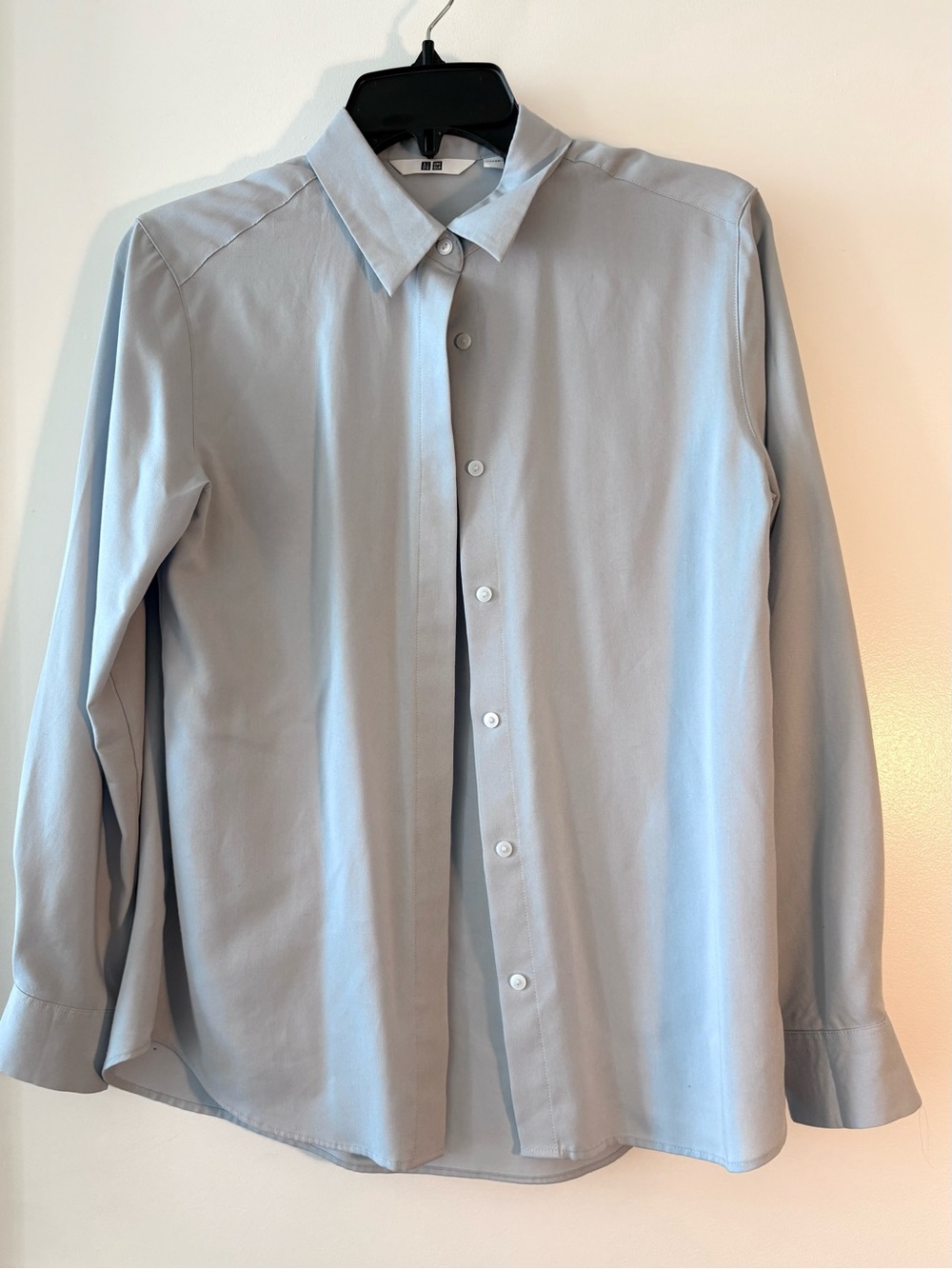 UNIQLO Light Blue Rayon Blend Shirt | XS